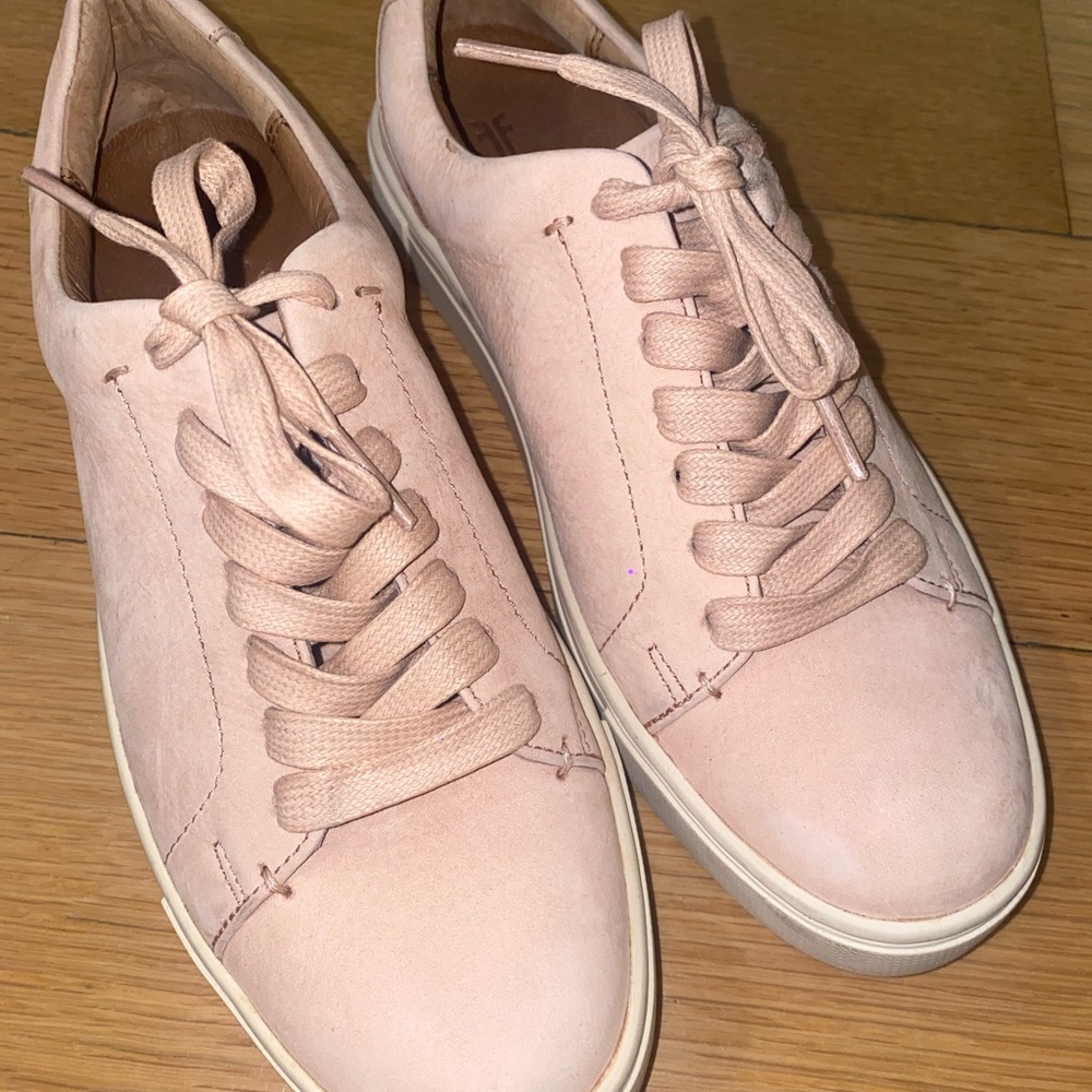 Frye Ivy Low Lace Italian Leather Sneakers in Blush Size 6